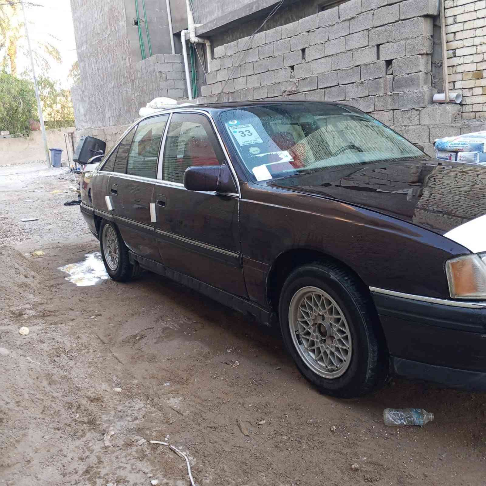 أوبل اوميكه موديل ٩٢ بلاديه معمره جديد السعر ٣٥ وبيه مجال كير ومحرك جديد تخم تاير جديد / مكان فلوجه / ***********
