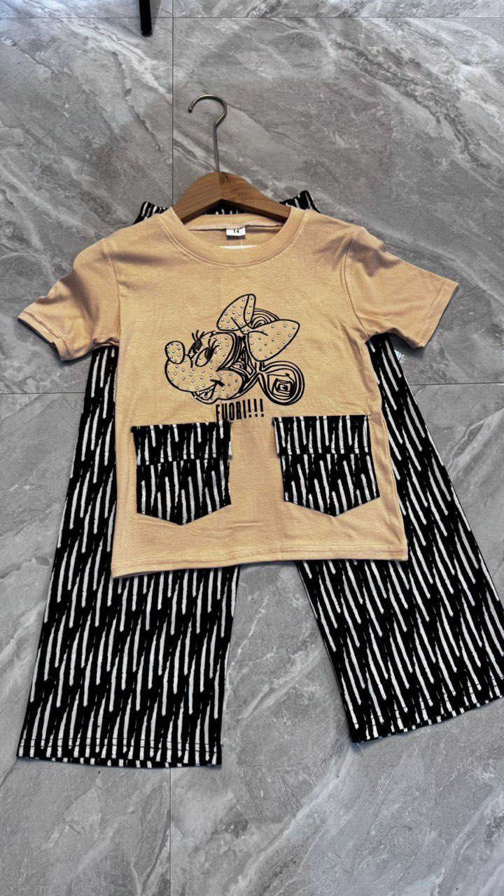 #عروضنا المميزة مستمرة! 😍 #سعر 10 فقط
تبحثين عن طقم أنيق وعملي لطفلتك؟ وفرنا لكم الطقم الأكثر طلباً بجودة عالية وسعر لا يُفوت!
📌 #السعر: 10 فقط.
#المقاسات: من عمر 4 سنوات الى 10 سنوات.
اطلبي الآن عبر الخاص ونسقي لها أجمل إطلالة. 

للحجز والاستفسار يرجى مراسله الصفحه🤳
للحجز ع رقم وتساب 
7773332270📞
7716639035📞
يوجد توصيل
🚕 بسمايه الف
🚕 بغداد 5000
🚕وكل محافظات العراق 6000
يوجد دفع ماستر💰💰@أبرز المعجبين


**إذا كنت صاحب هذا الإعلان وتريد حذفه لأي سبب، رجاءا أرسل رسالة إلى الدعم الفني**