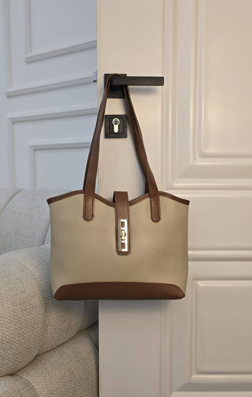 متوفر حقائب نسائيه جميع الألوان
وبأنسب ألاسعار ب ٨ الاف بس
توجد خدمة توصيل داخل قضاء الحي مجاني


**إذا كنت صاحب هذا الإعلان وتريد حذفه لأي سبب، رجاءا أرسل رسالة إلى الدعم الفني**