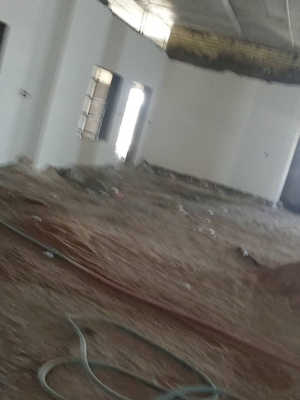 السلام عليكم خلفه البخ اسمنت وجص ناعم وخشن كربلاء فقط خابر ودلل *********** استلام مهندس  يومي وع المتر
