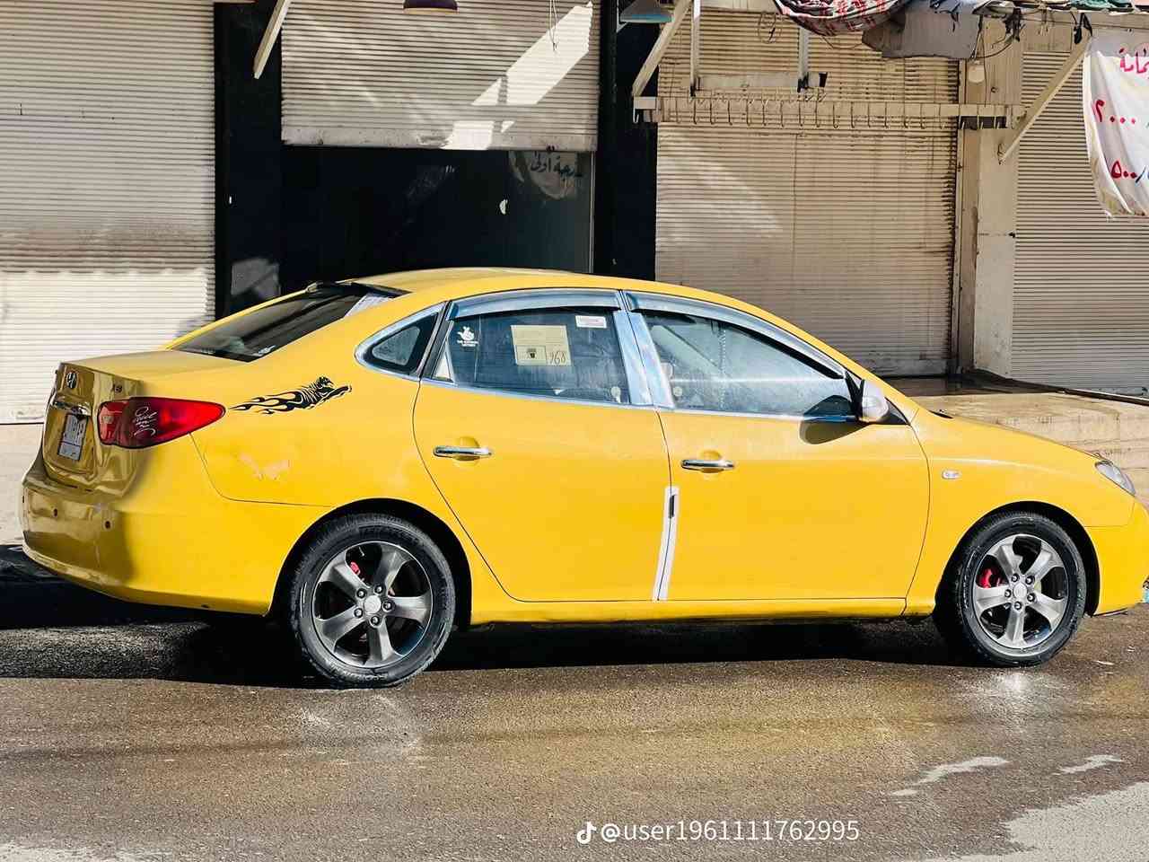 السلام وعليكم افانتي فول موديل 2009 هيئه وغرامات صفر بسمي سياره جاهزه 
السعر 95 للاستفسار الرقم ***********
