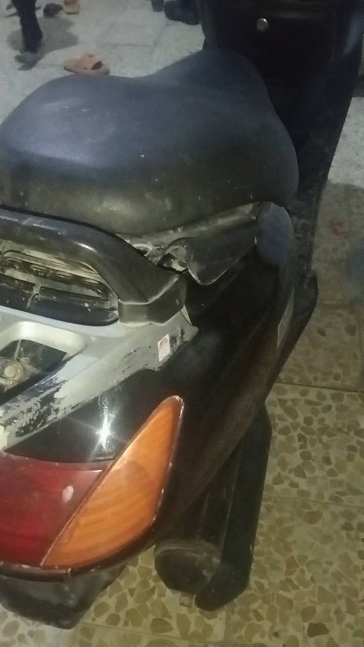 سلام عليكم دراجه سويسره بيهه ملاحضات قليله كفرات بلاديه كهربائيات كلهه شغاله مكينتهه ناعمه خير من الله الشراي يتصل ***********
