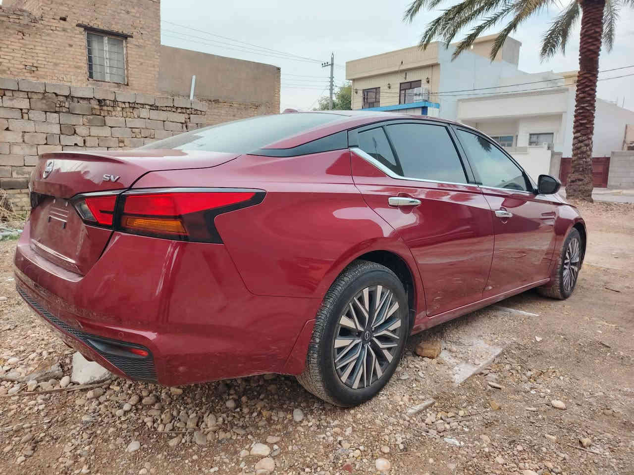 السلام عليكم 
نيسان التيما 
موديل 2024 
للبيع 
مواصفات sv
رادار امامي 
رادارخلفي وجانبي،
حساسات خلفية
لايتات زينون بلاد ،
تحكمات استيرن ، 
تشغيل عن بعد ،
داخل خشبي ...
لون ماروني 
دفع امامي / بدون فور ويل المرغوب
محرك 2،5 بدون توربو المرغوب 
رقم كاتي  بعدها بيها شهرين 
يترقم شمالي 
ماشية 10 الف ميل 
بدون صبغ  
بدون تبديل 
بدون بارد 
كلين فقط دعامية تبديل 
رقم 
الشاصي :-1N4BL4DV7RN343715
گير ،محرك بشرط 
سعر 170  و بي مجال
عنوان السيارة  ديالى - خانقين. 
***********
