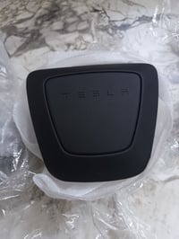 مكتب السند لقطع غيار سيارت تسلا  ايرباك تسلا 2024 07707190642