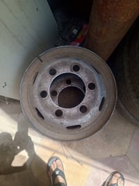 ٤ تايرات • نضيفات • ٥٠٪