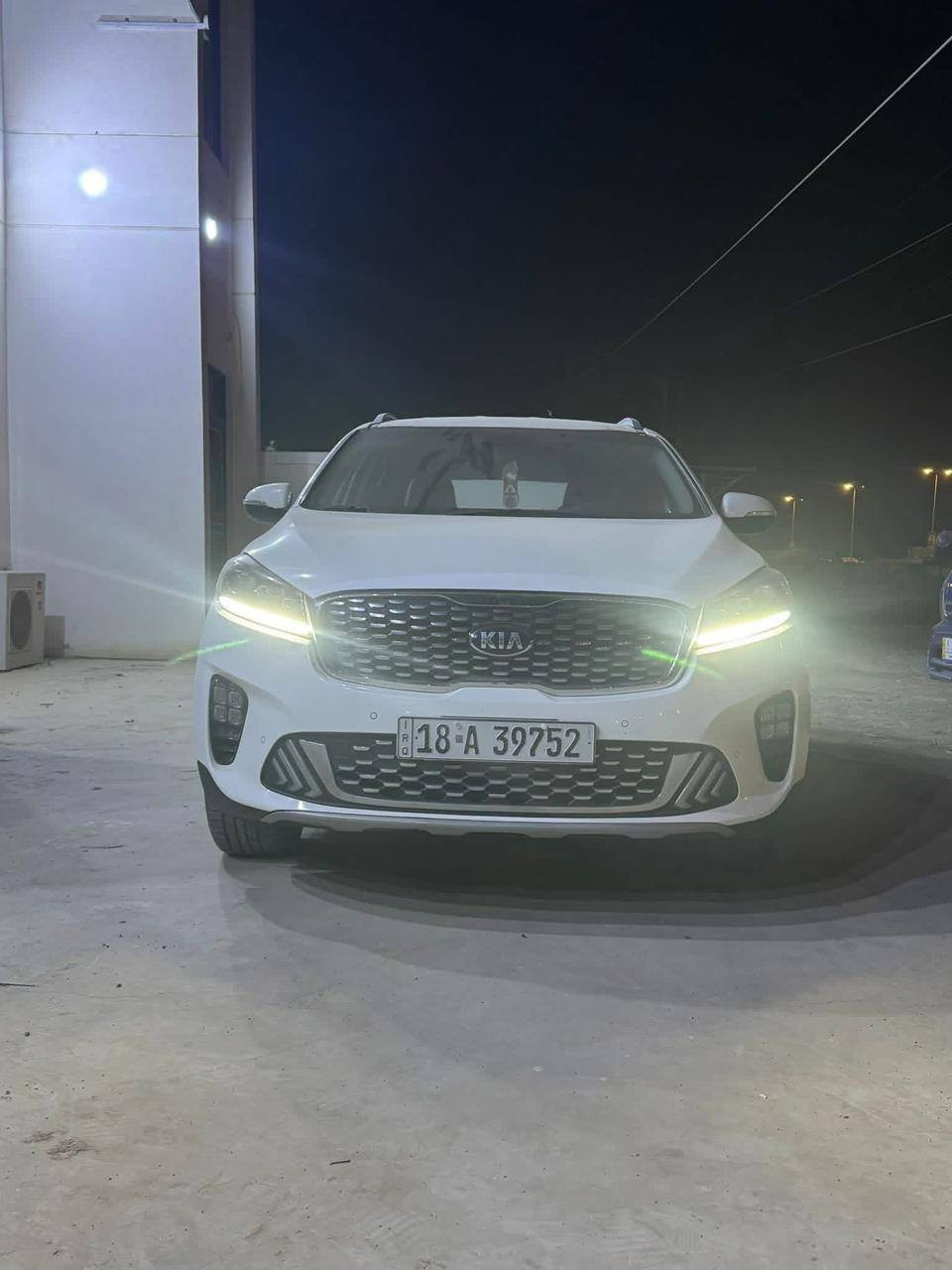 مرحبا 
سورنتو 2020 خليجي 
اخذتها مكفولة بس نضربت الجنطة عندي بس ضربتها خفيفة 
كلايتات نفسهم 
جامة نفسها مابيها ضرر 
ماشية 90 نظيفة جدا 
المحرك + الكير نظيف مامفتوح بي ولا برغي 
7 راكب 
مكاني بابل 
السعر  والشراي مايكون لة خاطرة طيب
تواصل على الخاص


**إذا كنت صاحب هذا الإعلان وتريد حذفه لأي سبب، رجاءا أرسل رسالة إلى الدعم الفني**