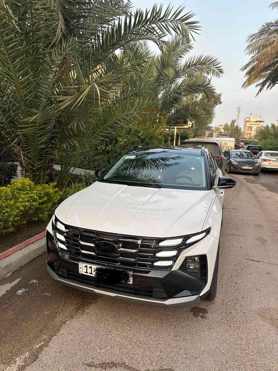 هونداي توكسان خليجي (2025) أبيض.
ضمان شركة الاولى موتورز.
بعدها داخل الضمان.
السيارة كلها على وضع الزيرو.
كفالة عامة من صبغ والتبديل والبارد.
فول مواصفات قمارة حديد (تو كلر).
ويل 19
رقم بغداد تحويل مباشر.
مكانها بغداد.
السعر (236).
للاستفسار الاتصال فقط
***********
