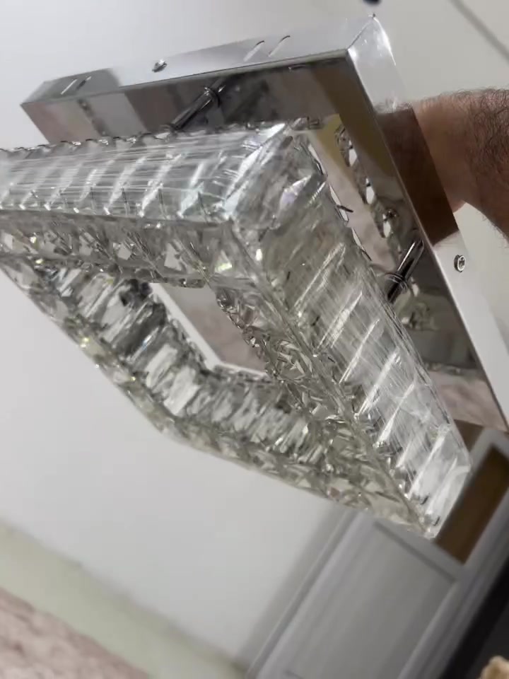 ثريات الواحد على 20 الف
بعدهن بالكارتون


**إذا كنت صاحب هذا الإعلان وتريد حذفه لأي سبب، رجاءا أرسل رسالة إلى الدعم الفني**