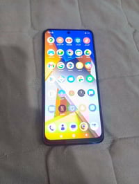 بوكو ام4 برو • ١٢/٢٥٦ • بصمة جانبية