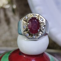 ياقوت افريقي فرط الرمان قطعه تحفه ومميز السعر 65 الف للطلب 07725040403