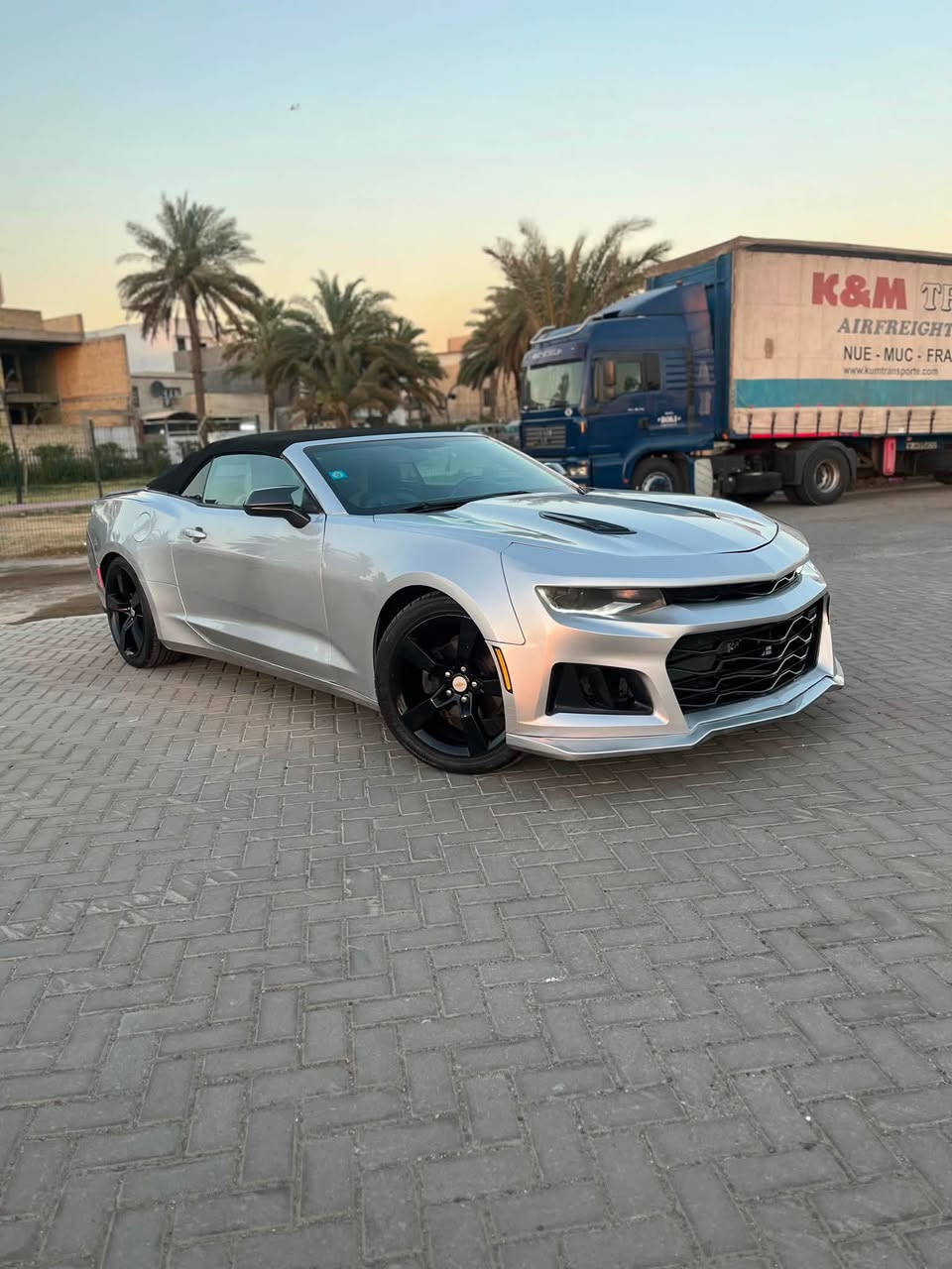 السلام عليكم كمارو 2018 فول مواصفات 1/1 كشف رقم بغداد الجديد بأسمي عارضه 95$ بيها مجال بسيط السياره جديده حادث جدآ بسيط بدون دواخل موضح بالصور ايرباك استيرن فقط باقي سياره كفاله محرك V6 حجم 3600 كير محرك كفاله السياره ما بيه كل نقص وجاهزه تبريد ثلج ❄️ كهربائيات لايت نزون تخم تاير جديد / حداديه امامي خلفي جديد / كشف جديد شغال ما بي عطل / مواصفات معروفه كشف / فول تحكمات / بصمه تشغيل / تشغيل عن بعد / كشنات كهرباء / شاشه كبيره/ حساسات / كاميرا خلفيه / رادارات / جانبي خلفي / لد امامي خلفي / وبعد هواي مواصفات السياره جديده وجاهزه مكان السياره بغداد شارع فلسطين : الاتصال بالرقم *********** الخاص مغلق 🔏
