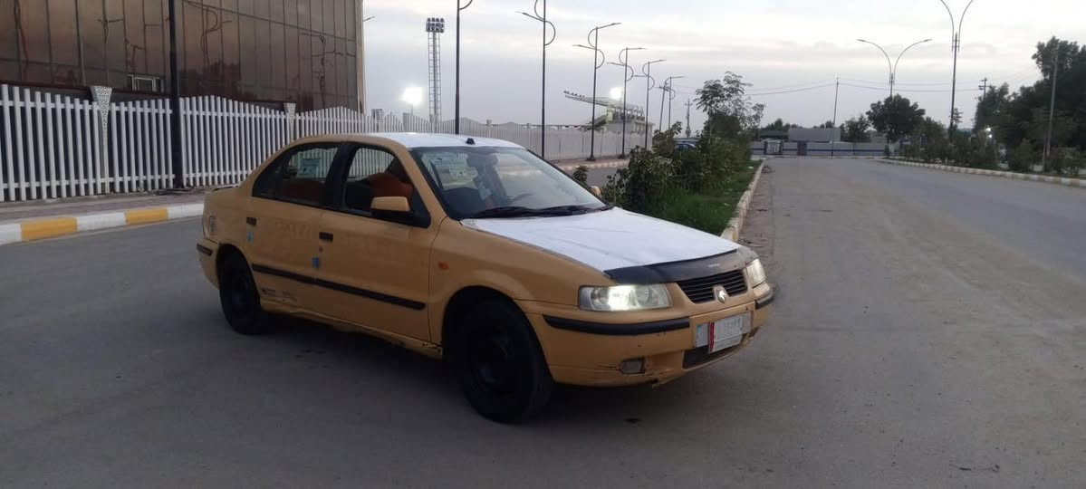 السلام عليكم اقره المنشور//سمند موديل 2011رقم. ذي قار سنويه صاقط بل 2020/ تحويل جاهزه ومكفول من العيب الشرعي/مكينه وكير وحداديه مشط وباور جديد تخم تاير باتري كهربائيات جاهزه السياره احله من الصور تعال وكلب مكان السياره الناصري مركز السعر 17 وبيه مجال قليل//ابيعك بس تحويل خط وبحث على مشتري تحياتي للجميع/***********
