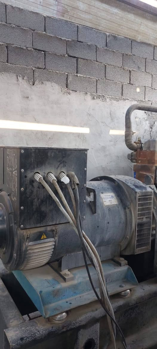 السلام عليكم للبيع مولد سكانيه العدد 2 بومه 94 استندر لاصرف ولابخار واحده 250كيفي وثانيه 350 كيفي مكان بغداد مدينة الصدر) ‏‪***********
