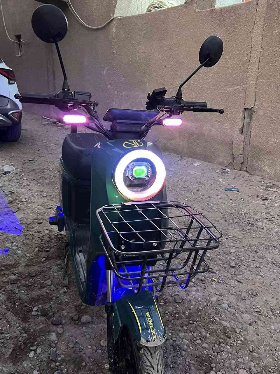 السلام عليكم دراجةR9 شركة  WINLEE فول مواصفات بصمه تشغيل عن بعد كلشي بيها شغال ما بيها عطل اخذها شغل واطلع لون مميز بطاريات 5حجم الكبير  استخدامها اقل الشهرين  ماخذها ما ناقصها شيء ابد نظافتها 100‎%‎ شخط ما بيها سعرها قفل قفل 🔒(500) الف وهاي صورها 

الرقم للتواصل بي واتساب 
‭0770 590 2906‬
والخاص موجود 
والعنوان بغداد الامين الثانيه
