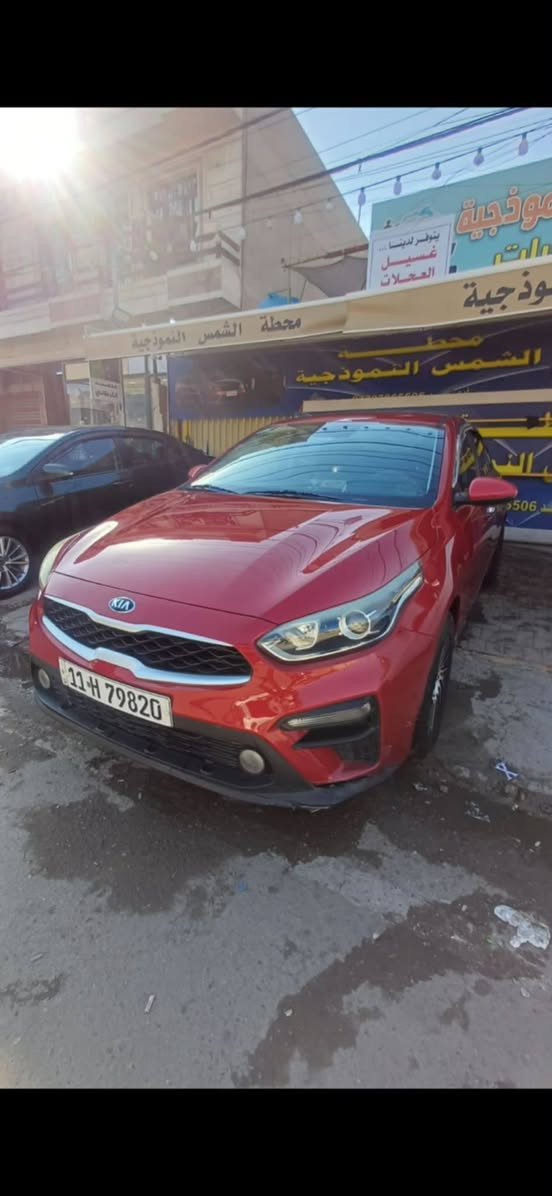 السلام عليكم سيراتو موديل ٢١ خليجي محرك ١٦٠٠ ماشيه ٧٠ الاستفسار اتصل ***********
