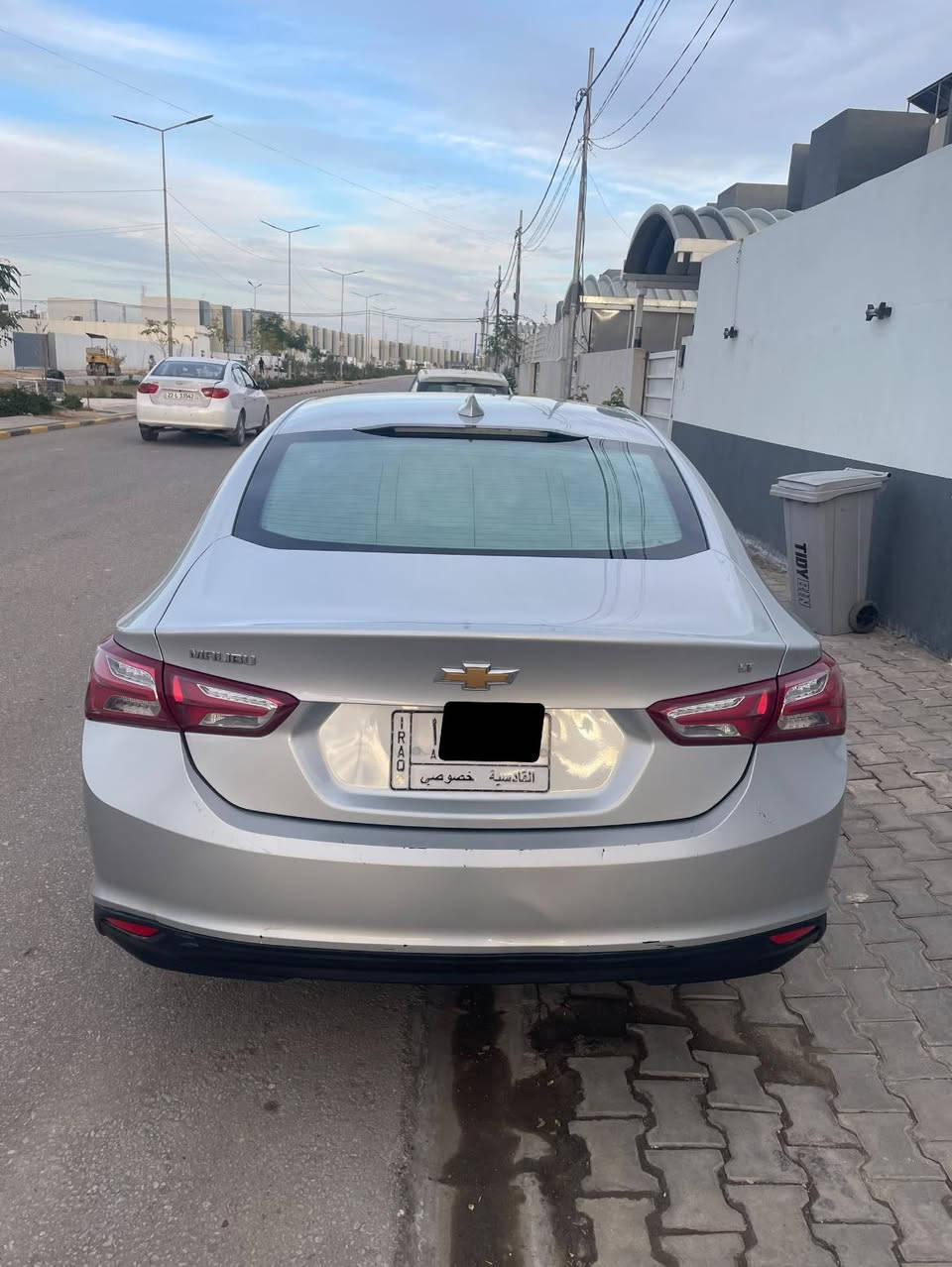 سيارة ماليبو 2022

مواصفات LT

داخل مشمي 

الحادث باب السائق والخلفي يعني الحادث مو امامي 

رقم قادسية معوقين

ماشية 74000 mi

السعر 115$

***********
