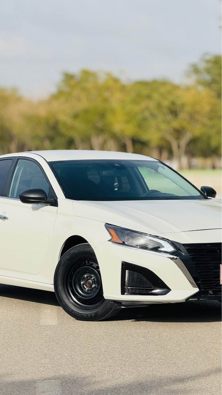 Altima 2024 - S
.
ماشیە ٣٥ الف مایل
.
من امریکا سقف السیارە روزرایز و شاموا.
.
بنید مبدل بلاد و بي شوية صبغ و جاملغ مصبوغ بدون شاصي.
.
رقم شاصي:
1N4BL4BV8RN361871
.
سعر ١٥٣ و بي مجال بسيط 
.
***********
.
مکان سیارە کلار كالار, السليمانية
