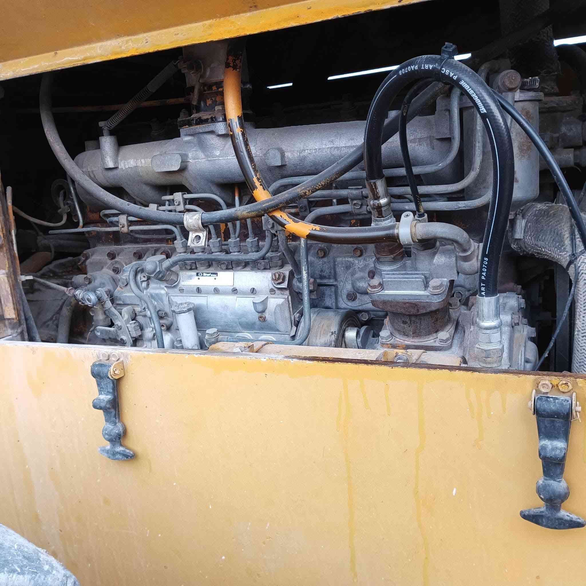 سلام عليكم شفل دخول جديد كاوسكي زت حجم 60مكينه بي  102كير مكينه كفولات شفل جاهز للعمل
المكان النجف الاشرف الاستفسار اتصل على الرقم ***********
