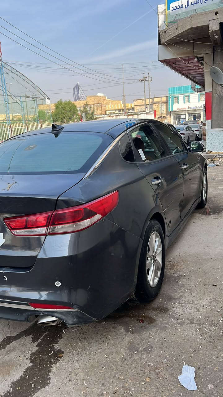 السلام عليكم اخوان اوبتيما 2017 امريكي حادثها جاملغ السايق والبنيد والجهه اليمنه بيها ضربات ومصبوغه كير محرك ما مفتوح وشرط ما بيهم نواقص تبريد حداديه تايرات كلشي جاهز لونها رمادي بأسمي تحويل مباشر السعر117 وبيها مجال مكاني الشطره رقمي ***********
