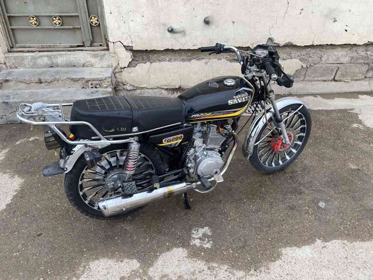 دراجة سولنك 5 كير موديل 2025  بصمات  تشغيل عن بعد   باتري تايرات جدد  دراجة نظيفة حيل اوراق اصولية 
***********
