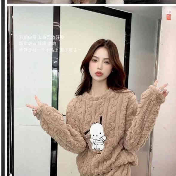 متوفر لدينا بيج كشكول يرحب بكم حي السلام مقابل جامع رياض الصالحين تتوفر لدينا خدمة توصيل داخل راوه 1000محافظات 5000 للطلب والاستفسار مراسله الصفحه واتساب *********** وماسنجر
