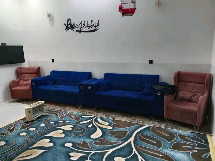 ديوان اسود عشر مقاعد وتخم 8 مقاعد ثنينهم نضيف واي ضرر مابيهم مكان بغداد الشراي يراسلني خاص


**إذا كنت صاحب هذا الإعلان وتريد حذفه لأي سبب، رجاءا أرسل رسالة إلى الدعم الفني**