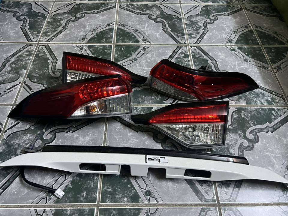 للبيع بكلايت كورلا 2024 2025 شكل الامريكي هايبرد كامل مع المسطرة ***********بلادي مو تجاري
