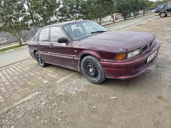 السلام عليكم مسبوشي كلنت موديل 91 رقم اربيل بسمي سياره رقم دولي سياره بلادي بدون ضربه تحتاج صبغ فقط دعميات نفخ تبريد شغال تدفه شغاله تخم تاير جديد مكينه سوناتا جديده سعرهه مناسب ٣٩ بيهه مجال شراي مكان جلولاء اتصل ***********
