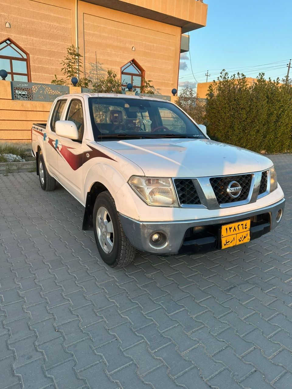 سلام عليكم للبيع فقط نيفاره مديل 2013بلاديه كير محرك حداديه بدي كفاله لا ضربه لا صبغ لا تبديل سعر ١٠٥وبيه مجال رقم اربيل تحويل او وكاله مضمونه مكان السياره نجف رقم الهاتف ***********
