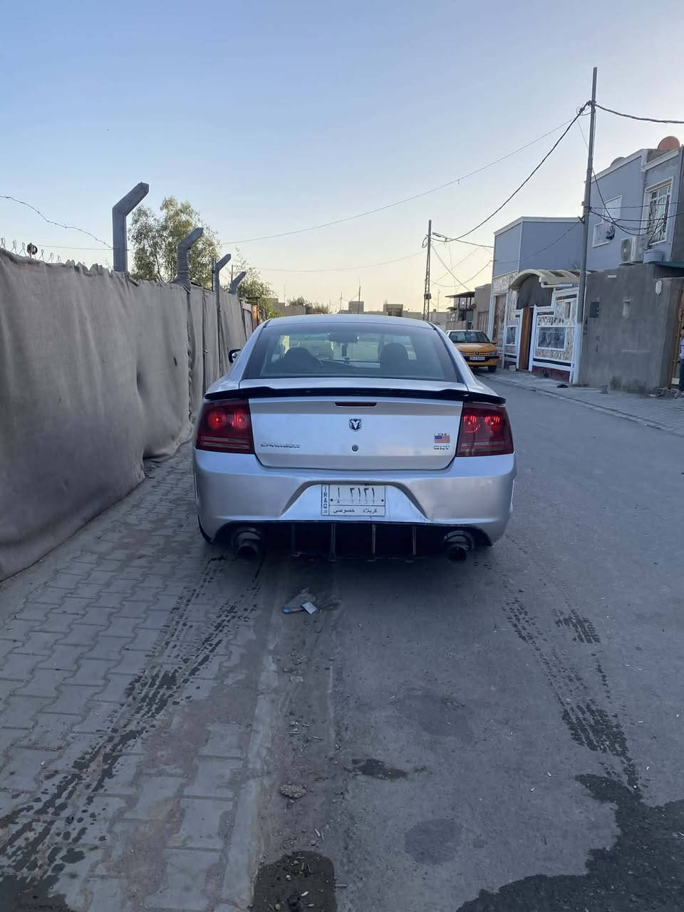 السلام عليكم
دوج جارجر 2007 
رقمً كربلاء مميز سنويه ٢٠٢٧ 
تبديل جاملغ امامي جه العبري وصبغ عام جماليه محدث بنيد ودعاميه خلفيه 
موجود فيديو كامل لسياره قبل لا تنصبغ 
سياره جاهزه ماتذب عليه الف
صدر امامي جديد
صدر خلفي جديد
تخم تاير جديد
تخم ويل كب جديد
تخم بلكات جديد 
تخم مجاول جديد
تخم بخاخات جديد 
فيت بم جديد
فلتر مساعد جديد
قاعده فيوزات جديد
ثلاجه جديده 
جويتر جديد 
باتري جديد 
سلف جديد
منضومه الماي جديده 
دشبول كامل بدلته جديد مال كصه حاويه
شفت ستيرن جديد 
محرك٣.٥  لاتنقيص ولاتبخير كير اكسن شرط ترايك ٢٠٠.     تبريد ثلج 
مكاني ديوانيه. سعر ٨٥ رجاًء مايعجبك سعر اعبر المنشور حلالي خاسر عليه هواي 
***********///***********
