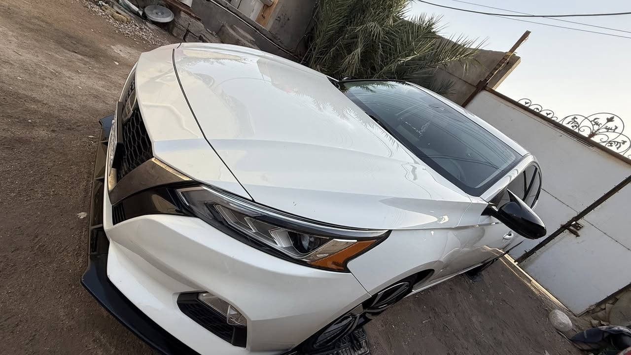 نيسان التيما 2022فولsr فتحة                                                     معوقين بصرة باقي سنتين ونص
ماشية 17 الف كيلو                                                                  محرك 2500 المرغوب بانزين عادي بدون اي دوانز                رادارات امامي وخلفي كشنات جلد ودفئة بالكشنات
سيارة وارد امريكي داخلة تقرير غرق كفالة حت الدعاميات بيها طخة بالبنيد صغير مبينه بالصور
سيارة جاهز اي نقص ما بيها 
مكاني البصرة
سعر 155 $
***********
