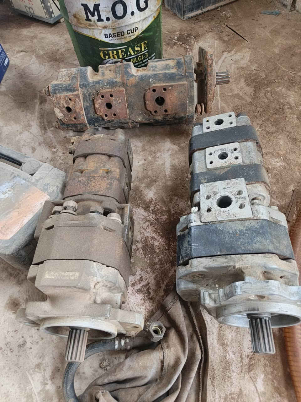 بمات للبيع اثنين مال70 واحد مال 80   ***********
