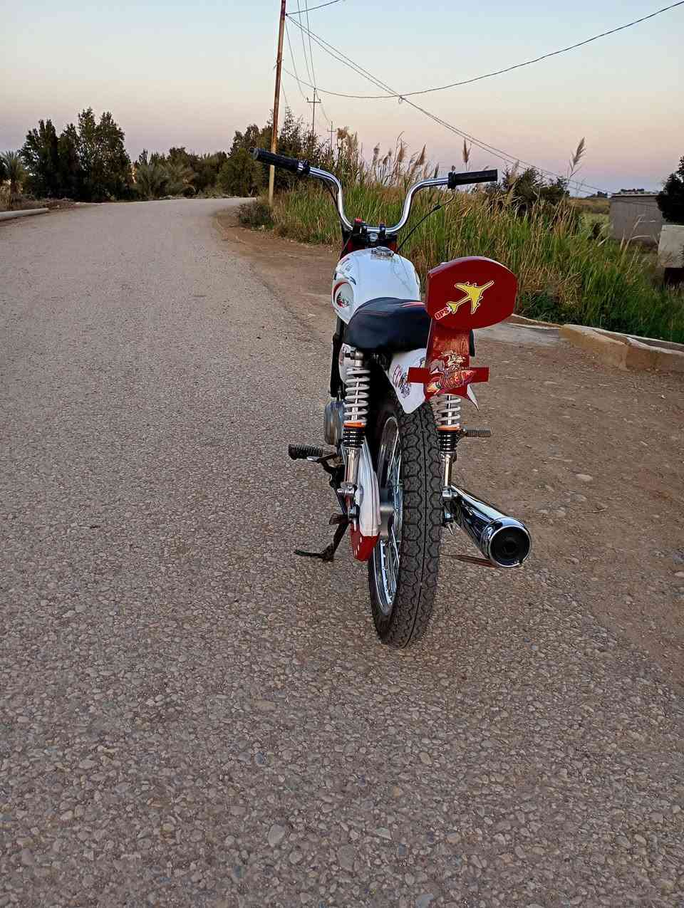 سلام عليكم دراجه اربع كير تعمير جديد فقط المكينه موديل 15 وشاصي 15 اوراق اصولي تعمير كله اصلي مكان كوت  ((***********))
