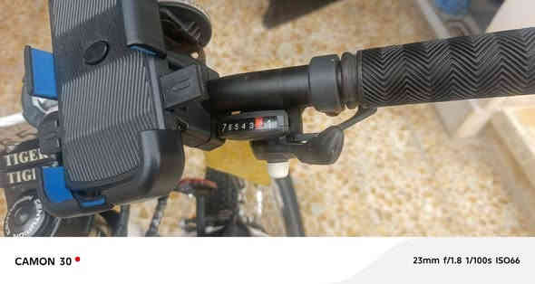 بايسكل للبيع حجم 26 جبلي تايرات كتان والاستيرن 70 سنتيم
دبلات حديث ابو القفل السعر 200 العنوان كوكجلي قرب المقبره
***********
