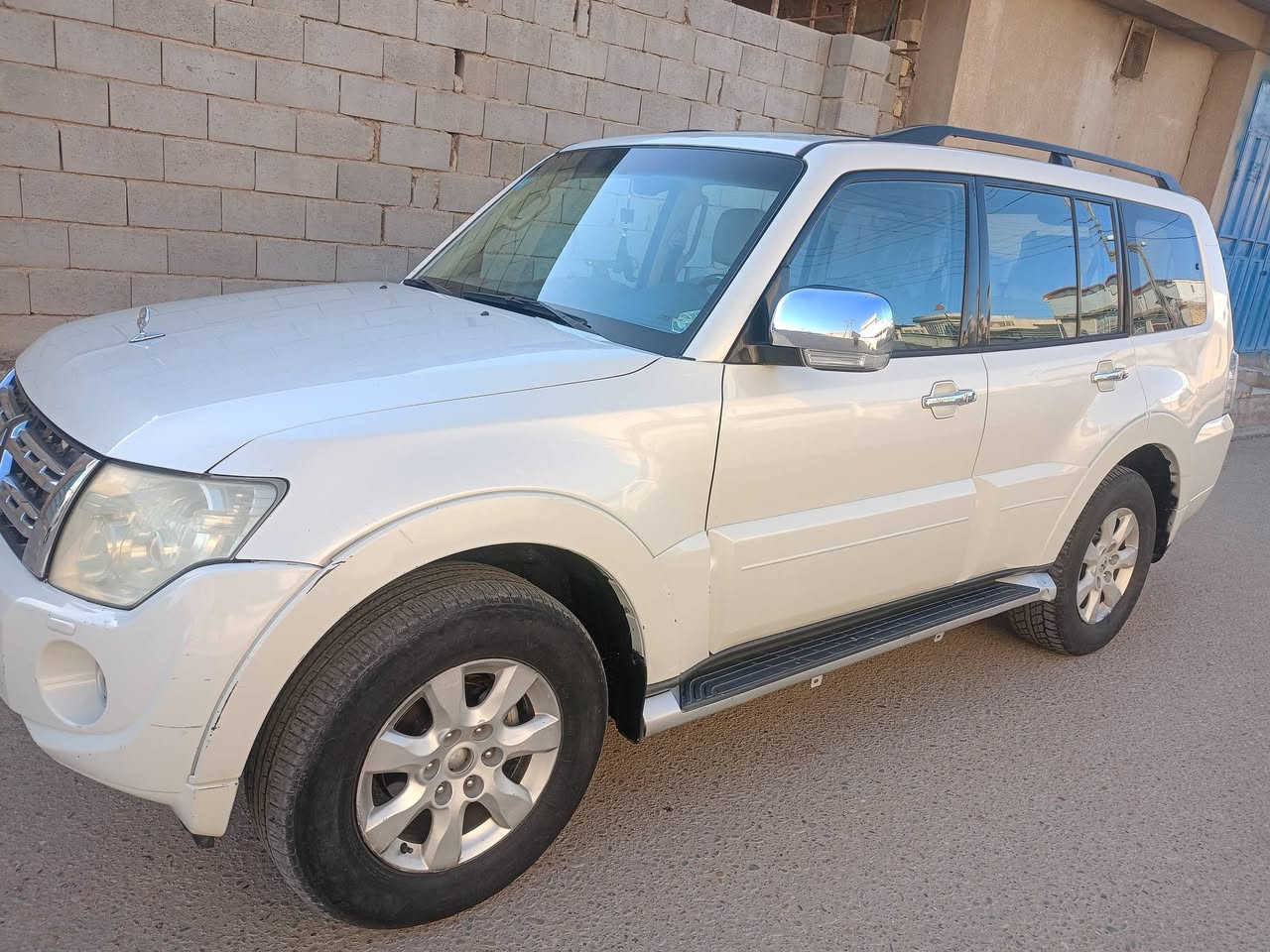 السلام عليكم
باجيرو حبتور كفالة عامة فول مواصفات 
موديل 14 رقم بصرة دولي سنوية جديدة حدادية جديدة 
165 
للاتصال ***********
