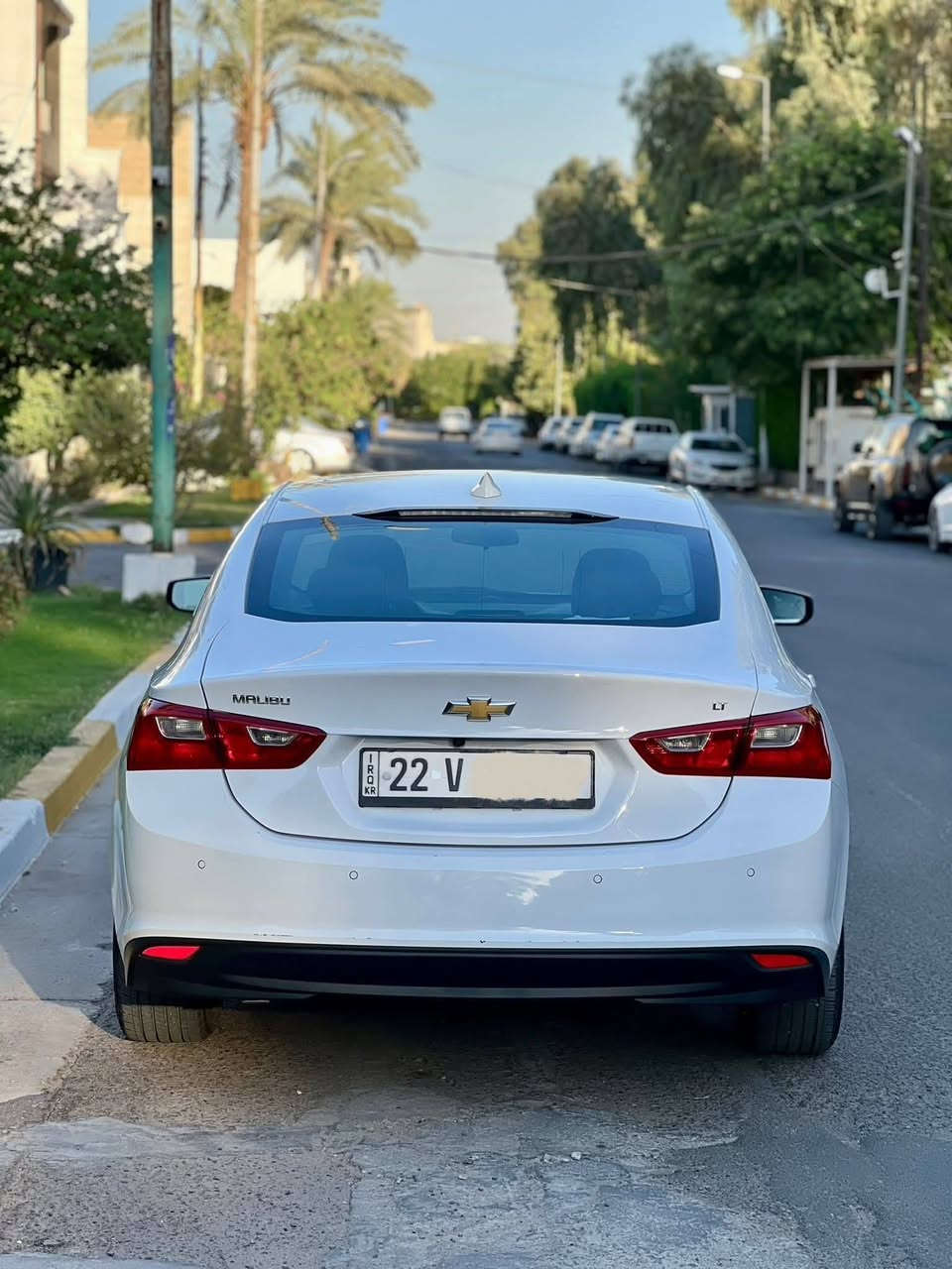 ماليبو 2024 LT للبيع 
ماشية 22 mi
الضرر بأمريكا/ التصليح 70% موضح بالصور عكس السايق  وايرباك بردة طاگ الصور الحادث مرفقة موجودة. 
 ترقيم اربيل تحويل ثاني يوم
المواصفات:-
بصمة تشغيل عن بعد 
مكينة 1500 turbo🚀
رادارات جانبية
حساسات خلفية
رادار امامي توقف ذاتي 
قطعتين تبريد 
كشن تدفئة 
تبريد بيانو 
تحديد مسار 
مثبت سرعة
باقي المواصفات المعروفة 
مكاني بغداد اليرموك
السعر 150$ بي مجال 
 ***********
متوفر اتصال واتساب
