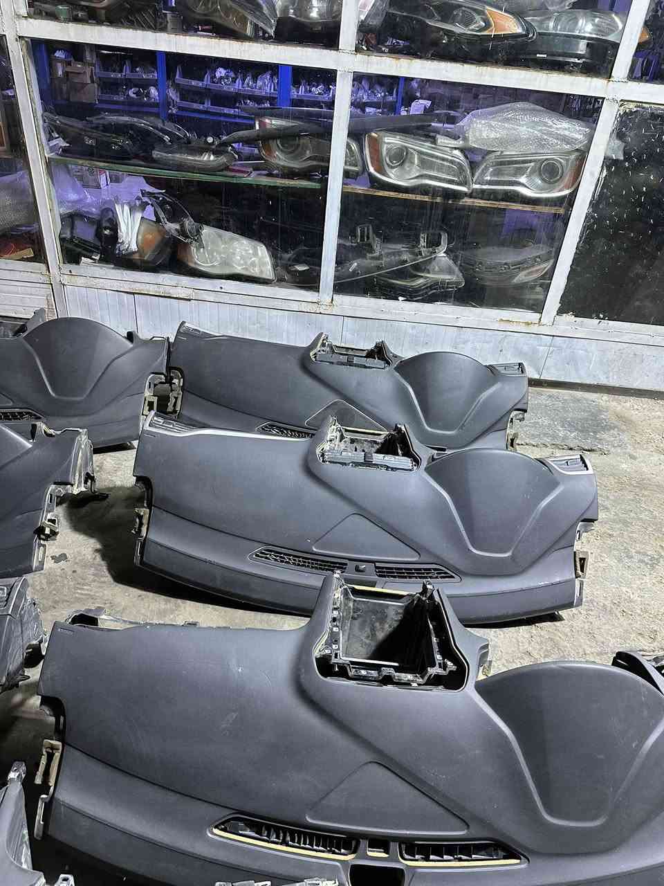 دشبول فورد فيوجن
من موديل 2013 الى موديل 2020 
موجود بمجمع مجمع الاخلاص 
سعر 75 الف فقط 
العنوان بغداد حي العدل 
للاستفسار اتصل 
***********
***********
‭0773 990 5931‬
