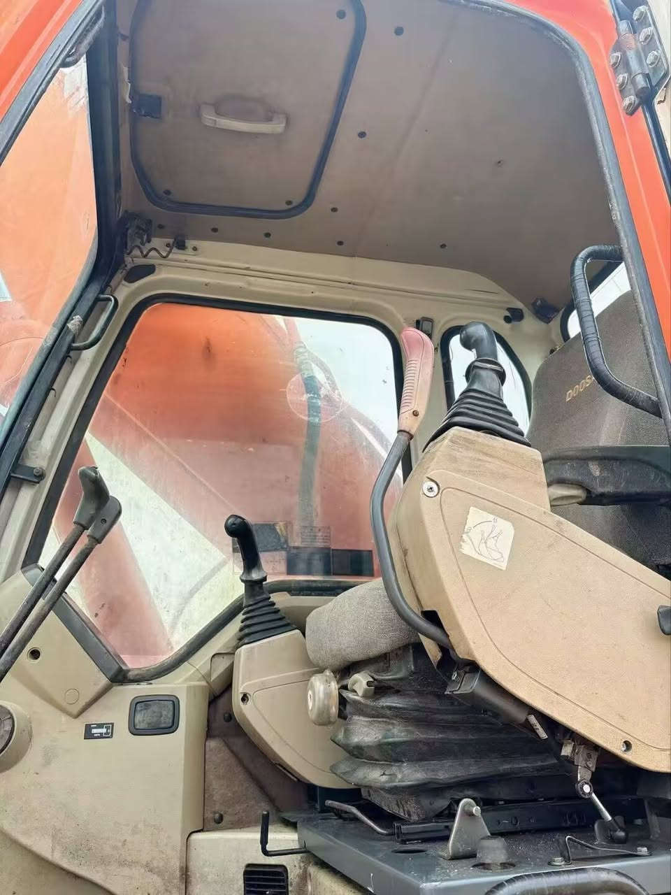 Doosan dh225-7


**إذا كنت صاحب هذا الإعلان وتريد حذفه لأي سبب، رجاءا أرسل رسالة إلى الدعم الفني**