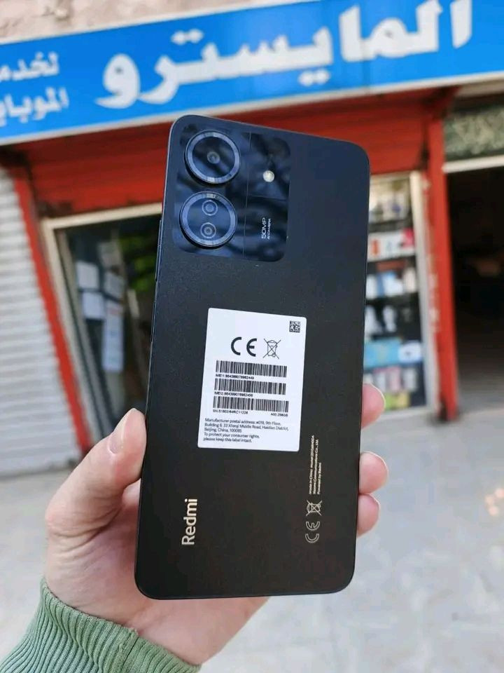 ريدمي ١٣ سي رام
٨ زاكرة ٢٥٦ 
الجهاز خام بالورق اخو جديد


**إذا كنت صاحب هذا الإعلان وتريد حذفه لأي سبب، رجاءا أرسل رسالة إلى الدعم الفني**