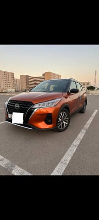 للبيع او للمراوس نيسان كيكس 2023 ماشية 50 الف ميل وارد امريكي حادثها ج...