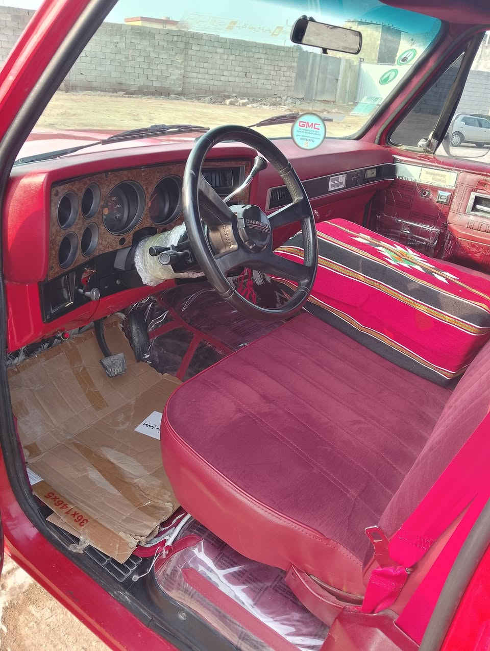 بيكب شفر موديل 81 معمره من دعاميه ل دعاميه كهرباء عامه مكينه وكير وحداده كله تمام  رقم بصره  مكان سياره ابو خصيب سعر 100/. ***********
