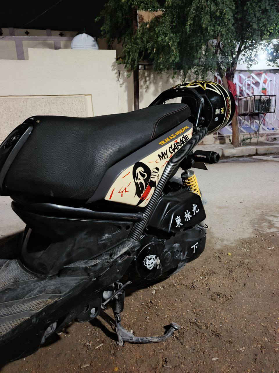 السلام عليكم بسبب الوعود الكاذبه سكنس جبلي للبيع موديل2008الدراجه نضيفه شوفت عينك والمكينه ما مفتوحه تاخذها تفحصها اذا مفتوحه لو تنقص ترجع بيها تزويد خارجي التفاصيل خاص او واتساب ***********السعر 1,300وبيها مجال قليل تحياتي للجميع🤝
