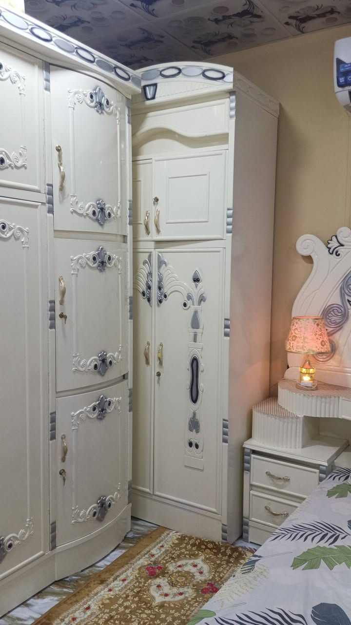 للبيع غرفه عراقيه فصال تركي جديده 10 اشهر من اخذته***********
