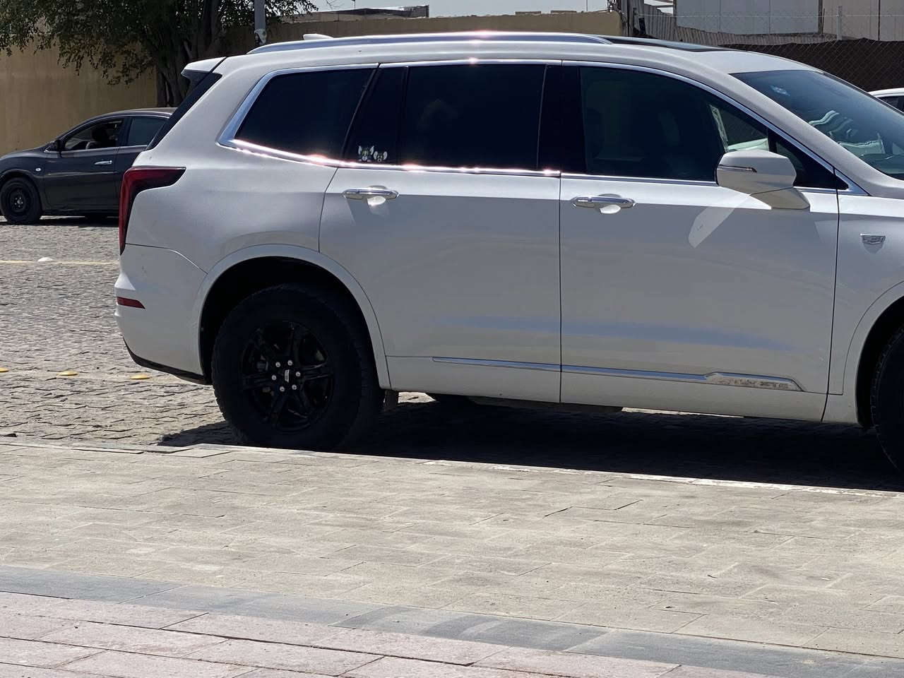 سلام عليكم كدلاك xT6
مديل ٢٠٠٢٣
ماشيه٢٨
٤ سلندر
السياره بيه ربع القماره 
ضربته وره جاملاغات ثنينهن 
رقم بصره بسمي 
السعر ١٧٥ورقه قفل 
مكاني بصره 
السياره جاهزه 
***********وتساب
