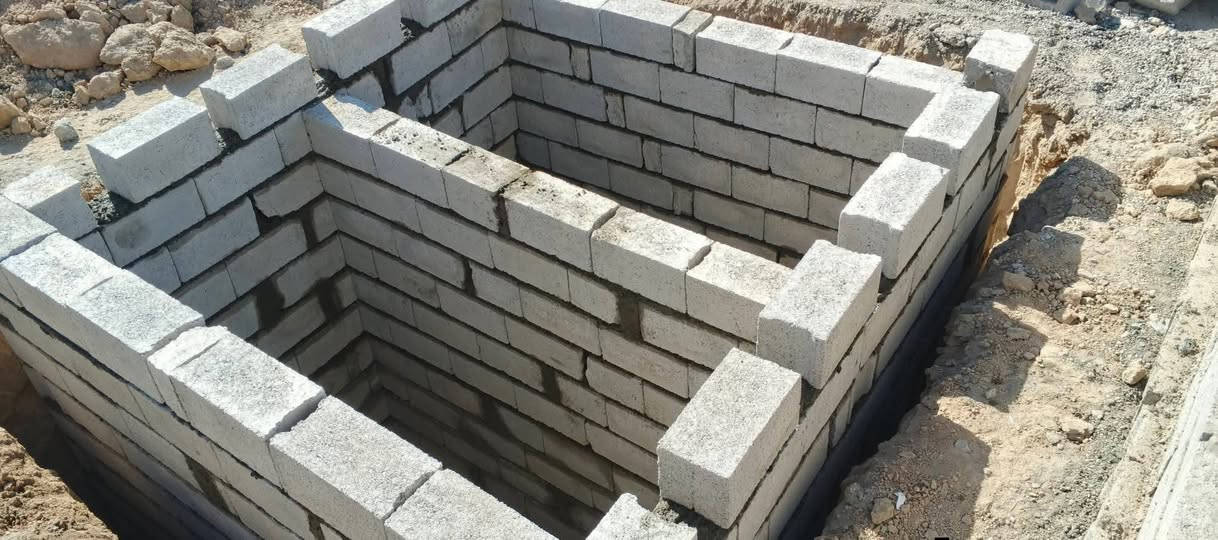 سلام عليكم  كادر بناء متفرق. ونسب السعار ‏‪***********‬‏
