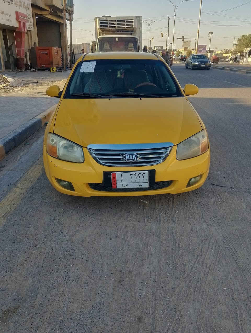 سلام عليكم للبيع كيا سبكترا موديل 9 جاهزه مكينه كير حاويه تبريد ثلج لايت زنون مصفره هيه وغرامات رقم بابل السعر 69 وبيه مجال مكاني ديوانيه الحمزه للاتصال ***********

