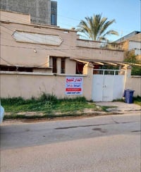 طابو صرف ٤/٥٥ • ٢٨٠م ٢٠x١٤ • مطل على الحديقة