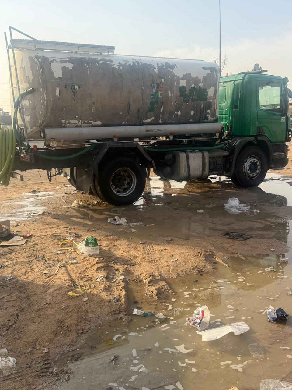 سكانيا 2004
بم ونوزل محرك ds
اوتوماتيك عرجه بدون كلج
محرك بي تبخير بس ماتنقص
رقم نكليزي تنكر بسمي تحويل يمت ماتريد
 اتصل وتدلل

***********
