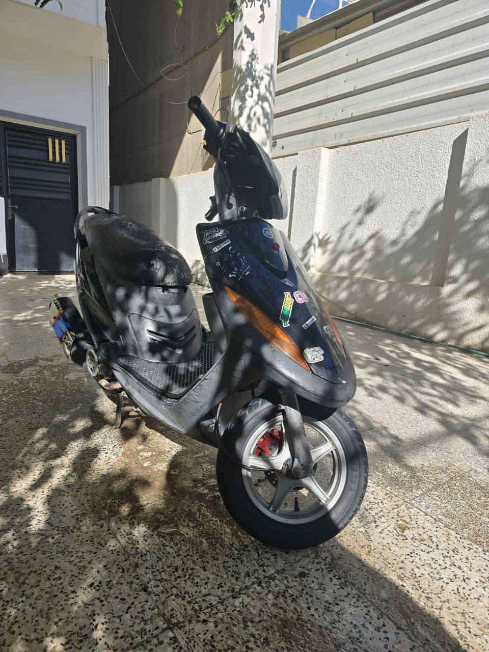 سلام عليكم دراجه ماكس عدله للبيع الي يردها يتصل وهادا رقمي ***********
