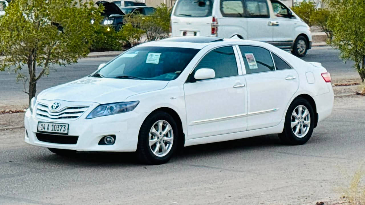 السلام عليكم
تويوتا كامري خليجي 2009 فول مواصفات 1/1
 رقم بصره دولي سنويه ل 2029
 مكينه 2400
تبريد منضومه جديده توني شاده
 ويلكب تخم تاير جديد 
حداده جديده غرفه جديده
كهربائيات شغاله و كله على البلاد 
مواصفات فتحه سقف  شاشه  برده خلفيه تحم ستيرن كامره كشنات كهربائي قطعتين تبريد
بيه 3  قطع صبغ
العنوان بصره
السعر 103 $
 ***********

